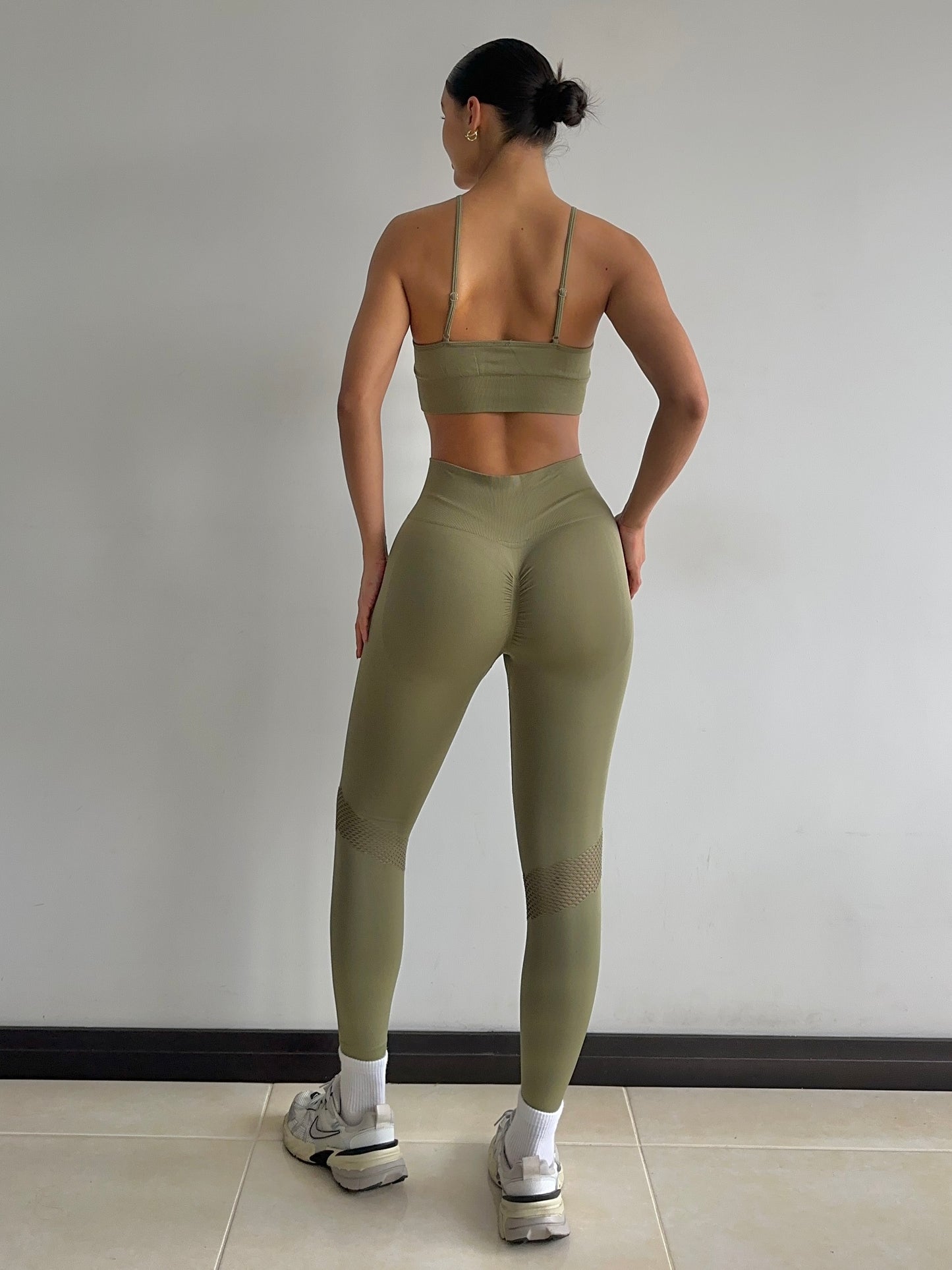 SET LEGGINS VERDE MILITAR