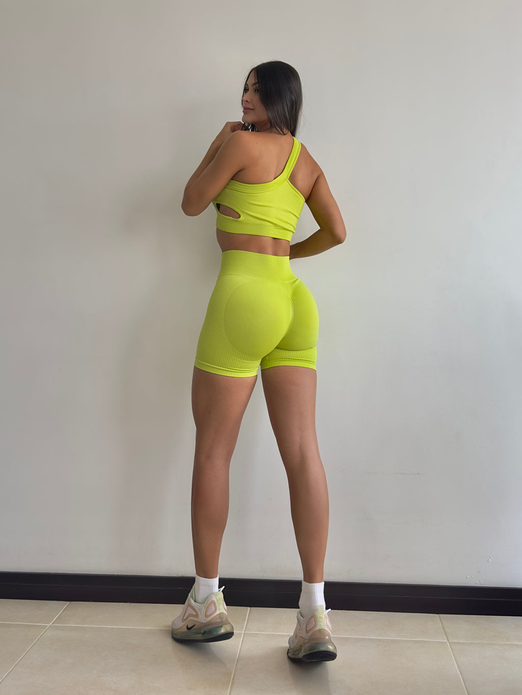 SET SHORT VERDE