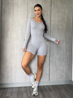 ENTERIZO CORTO GRIS PUSH UP