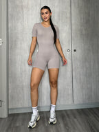 ENTERIZO CORTO CAMISETA